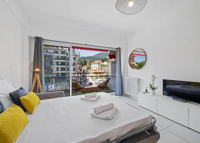 Le Serenity - Proche Gare - Hyper Centre Terrasse Apartman